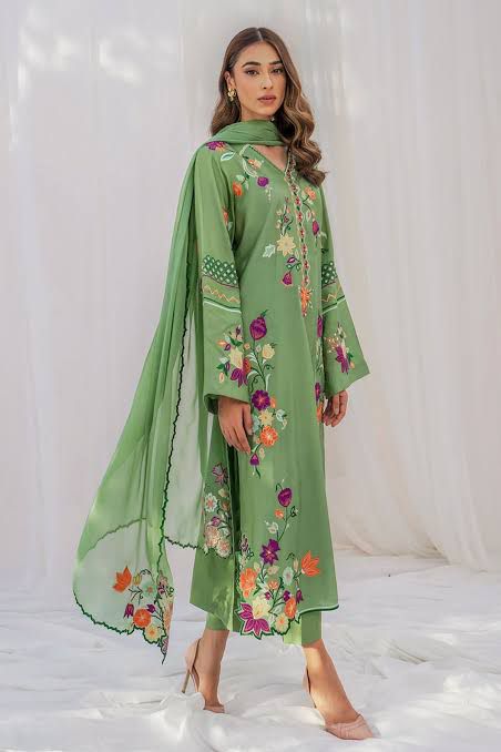 Dhanak|3Piece Full Embroidered Suit Winter Collection 2024-25