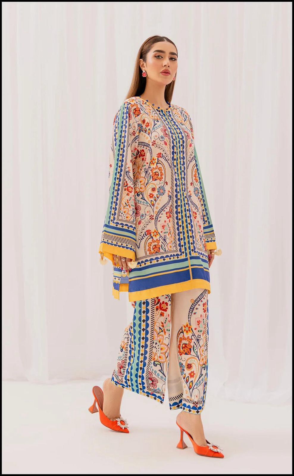 Floral Digital Print 3 Piece Suit For winter 2024-25