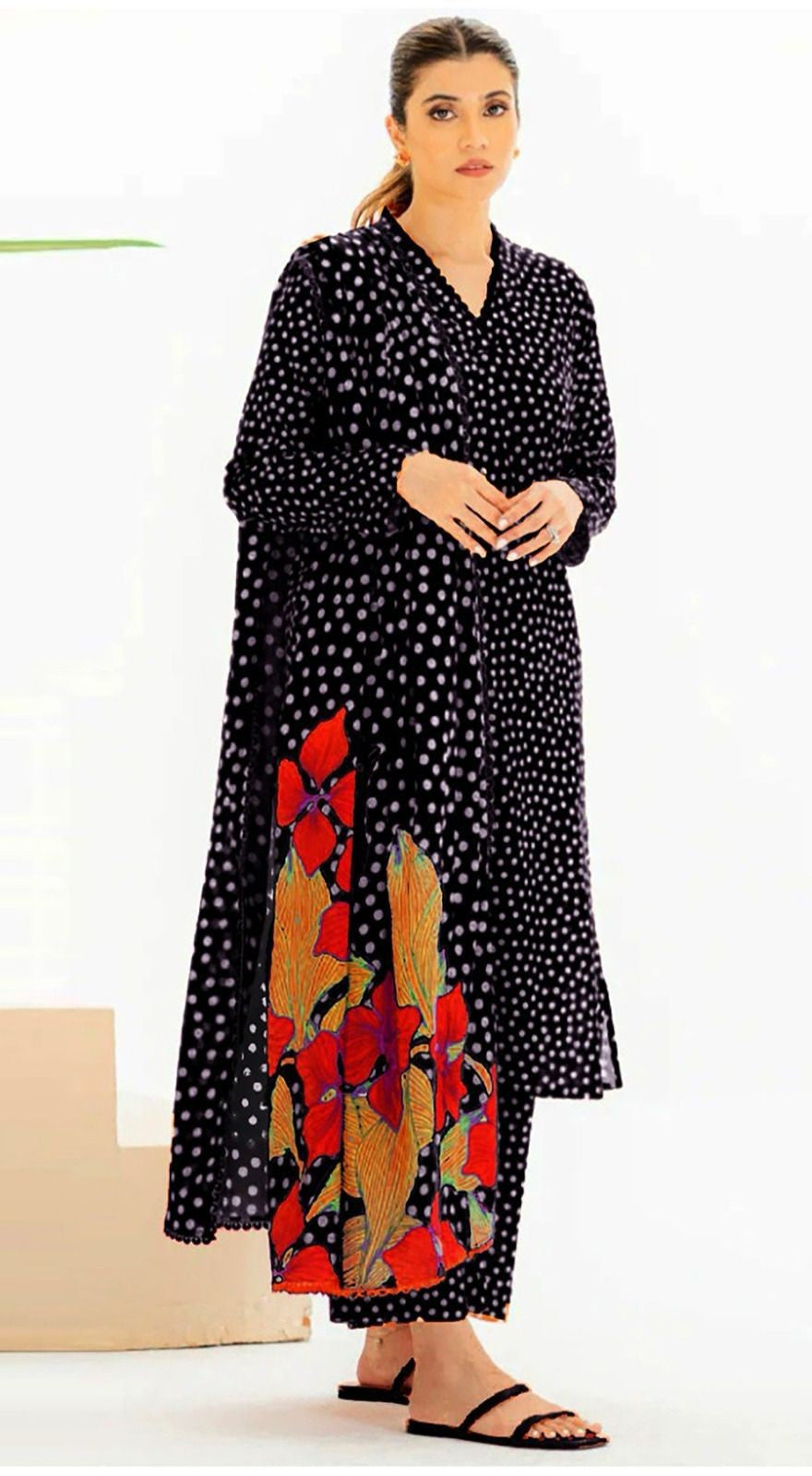 CROSS STICH | All Over 3 Piece Print Suit SHAMOOZ SILK WINTER COLLECTION  BLACK