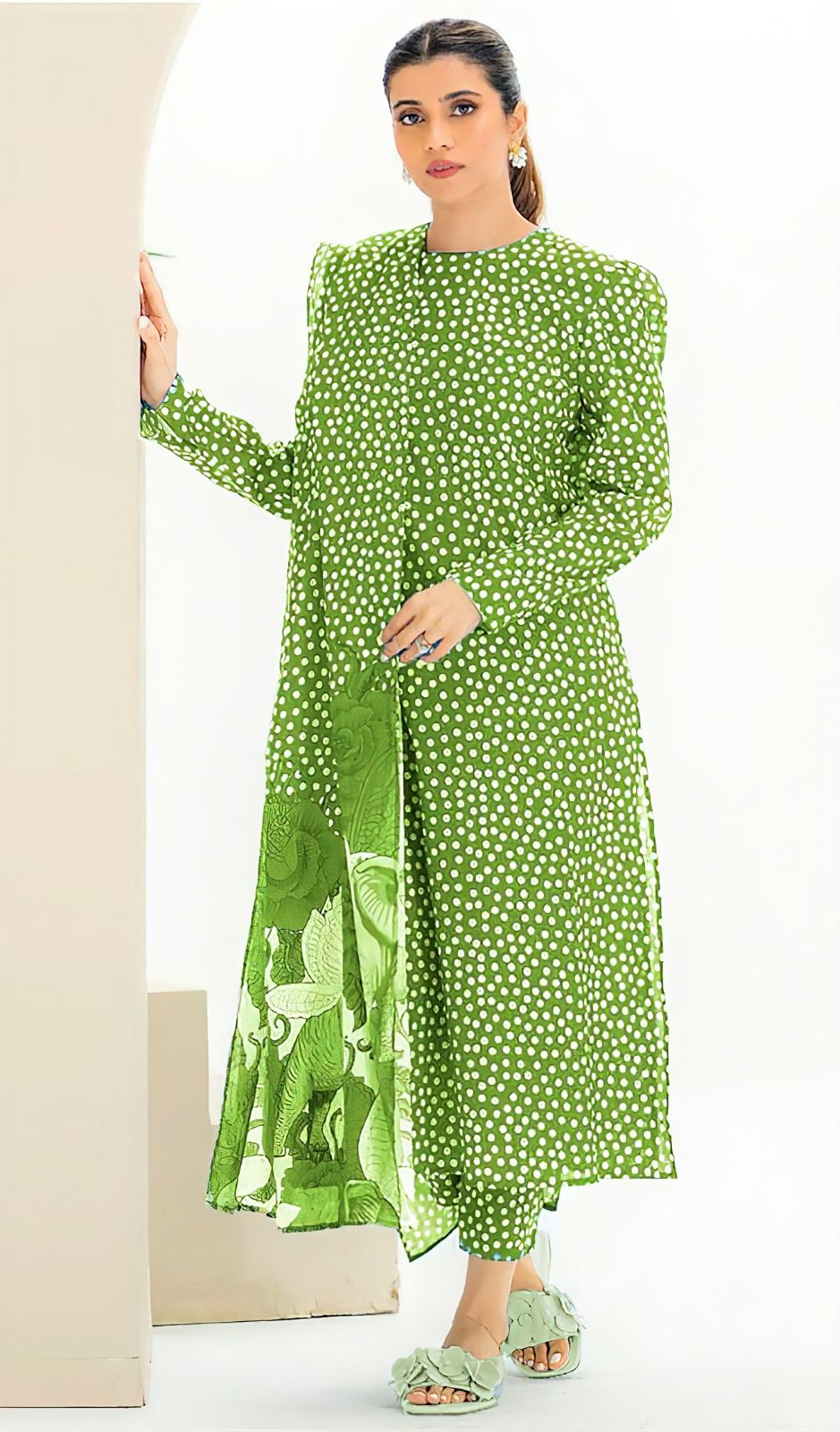 CROSS STICH | ALL OVER 3 PIECE PRINT SUIT IN KARANDI FABRIC FOR WINTER 2024-2025 SEE GREEN