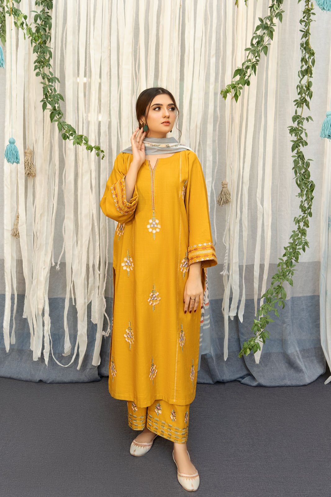 URGE | DHANAK 3 PIECE FULL EMBROIDERED SUIT FOR WINTER 2024-2025